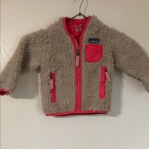 Patagonia Kids Sherpa Jacket in Beige with Pink Trim